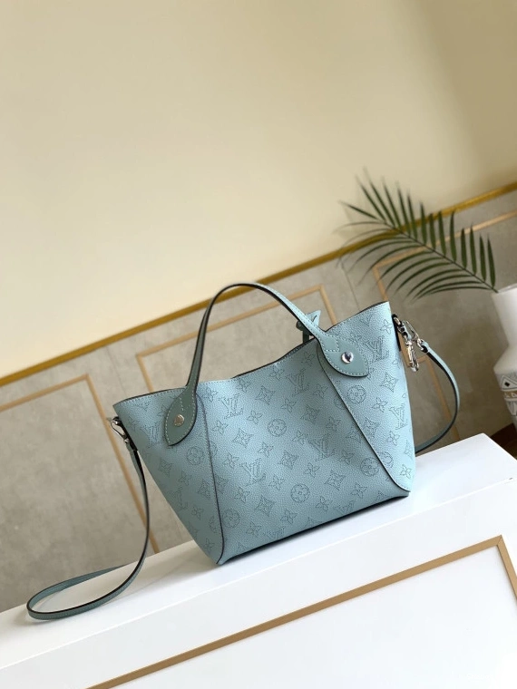 VUITTON PM HINA LOUIS 0807